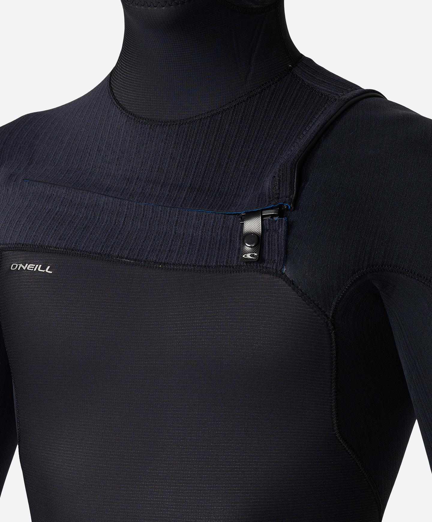 HyperFreak 5/4+ Hooded Steamer Chest Zip Wetsuit - Black